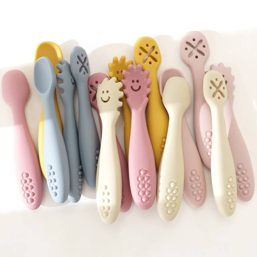 3-teiliges Silikonbesteck – Löffel & Gabel für Babys